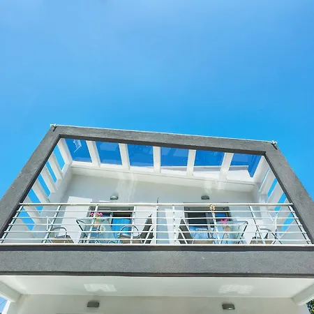 Szálloda Nymphes Deluxe 3*