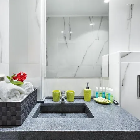 Nymphes Deluxe Szálloda