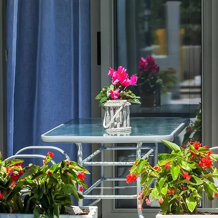 Nymphes Deluxe 3* Pefkohóri