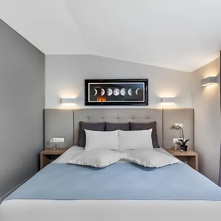 Nymphes Deluxe Hotel