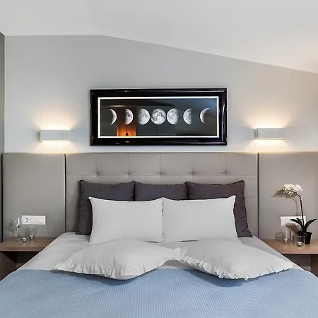 Nymphes Deluxe Hotel