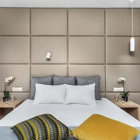 Nymphes Deluxe Hotel